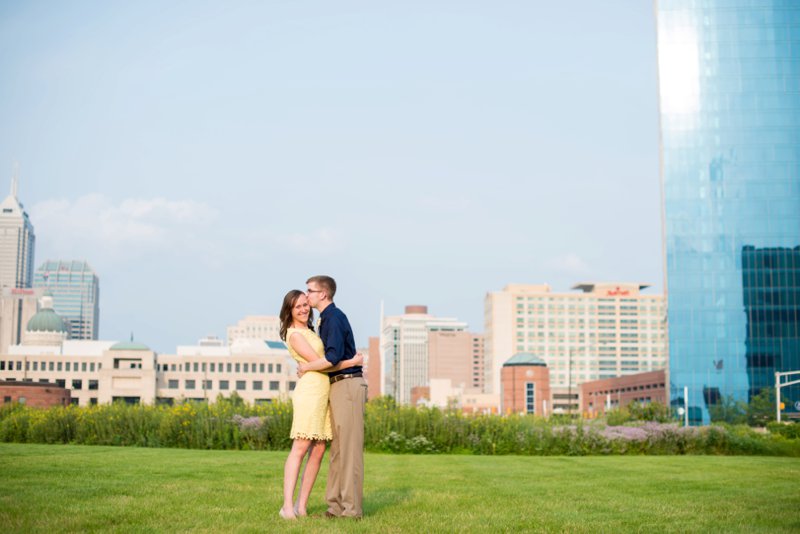 downtown indianapolis engagement session | yellow dress | skyline