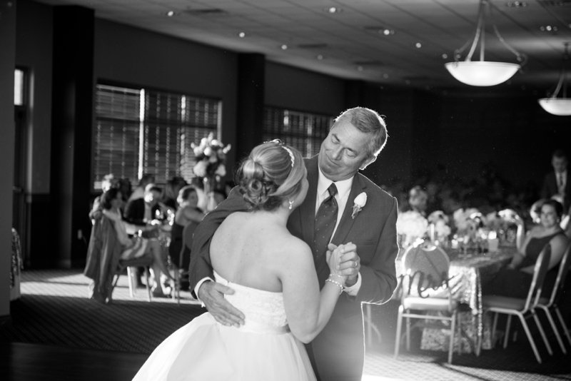 Emotional First Dance at Glendarin Hills Country Club in Angola, IN