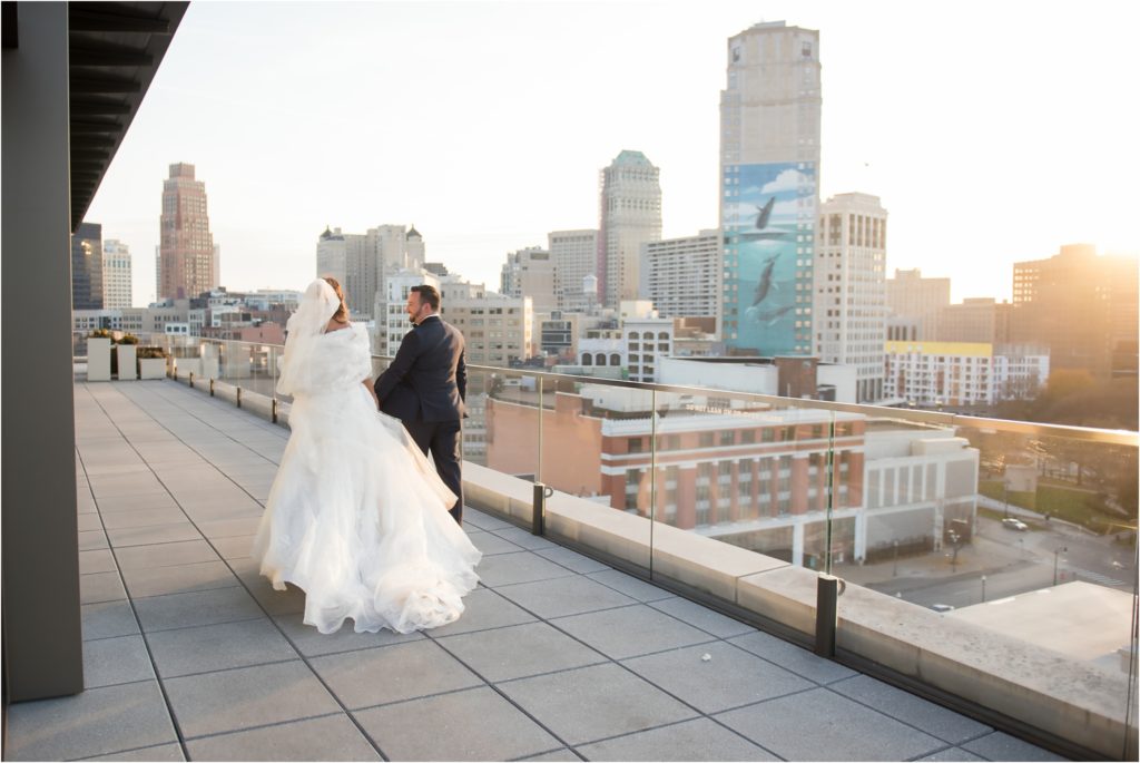 Bride and Groom Wedding Day Skyline Photos in Downtown Detroit