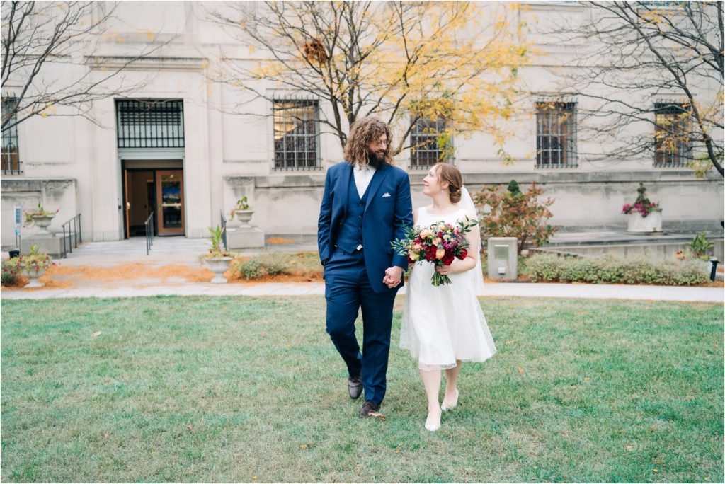Bridal portraits at the Indianapolis Central Library