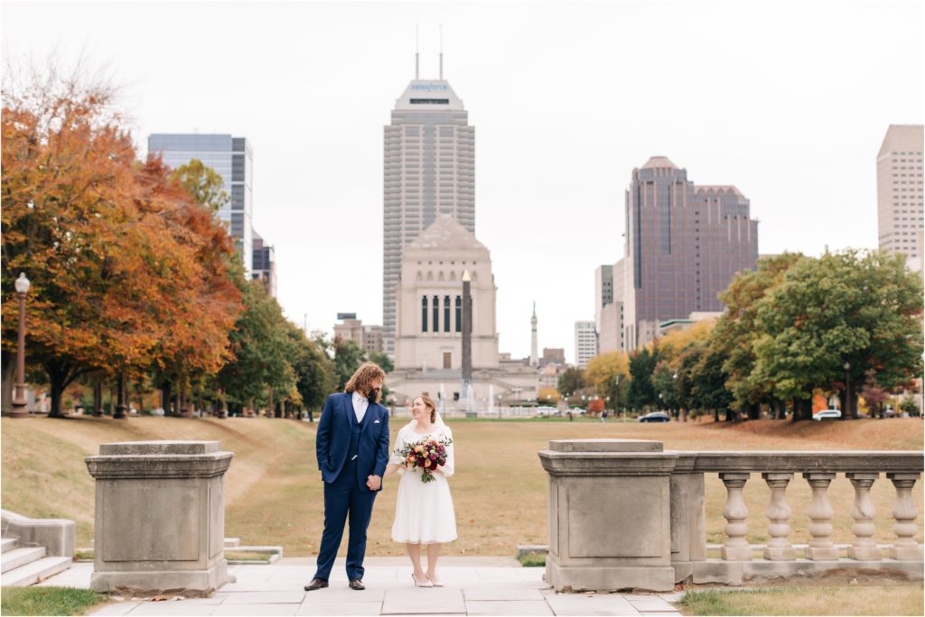 Downtown Indianapolis Mallway skyline photo of bride and groom