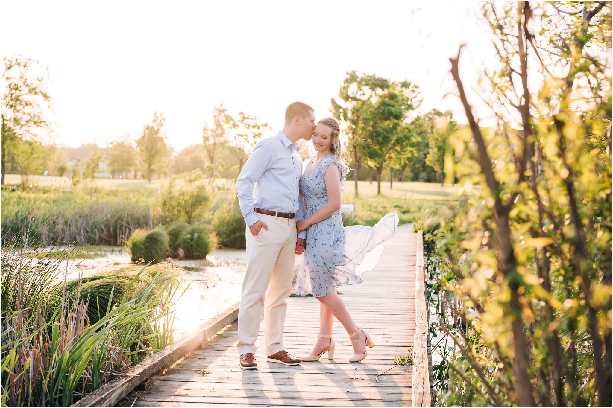 Golden hour photos with beautiful engaged couple