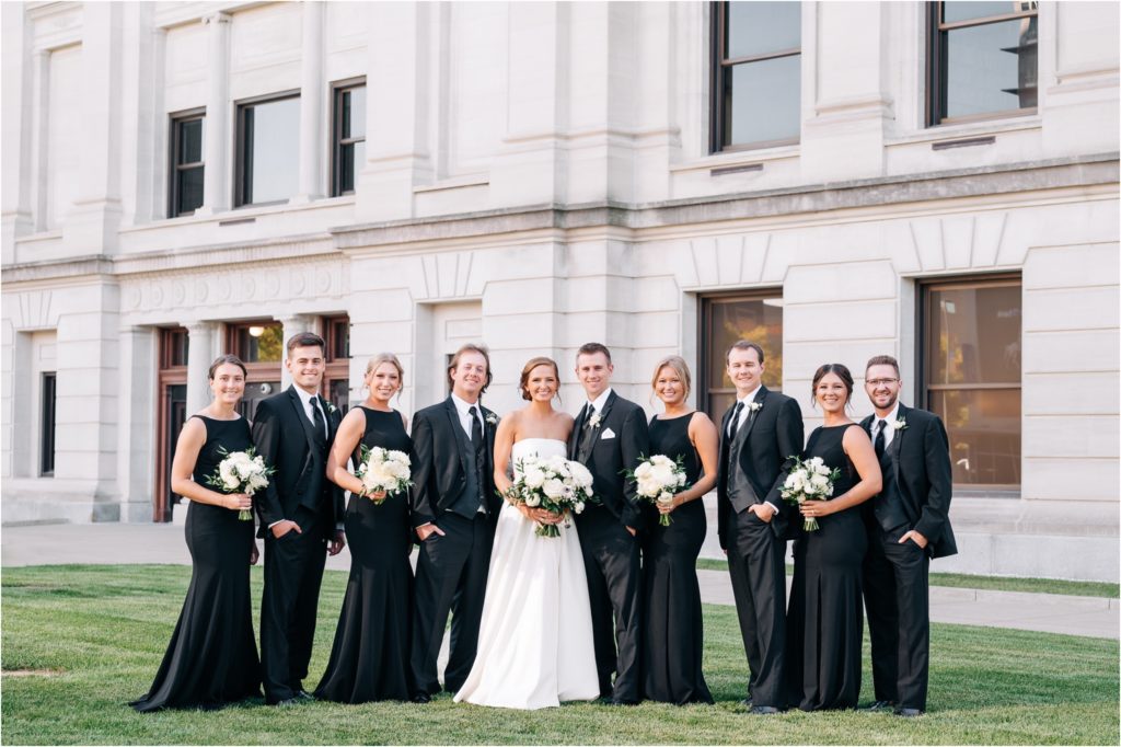 classic outdoor fall photos of the bridal party